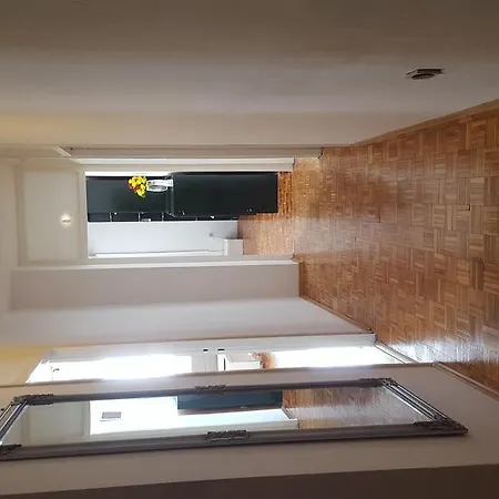 Διαμέρισμα Apartments Mikulic Ζαντάρ