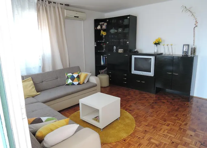 Apartment Apartments Mikulic