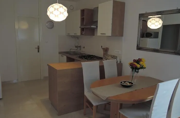 Apartments Mikulic Apartment Zadar