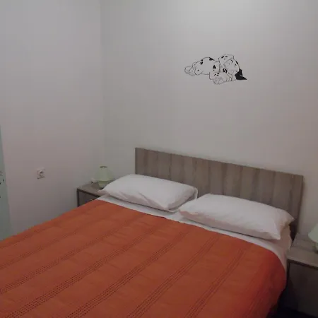 Apartments Mikulic