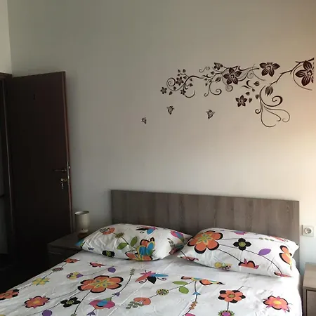 Mikulić Apartament *